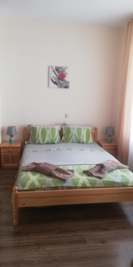 Guest House Ares Созополь Екстер'єр фото